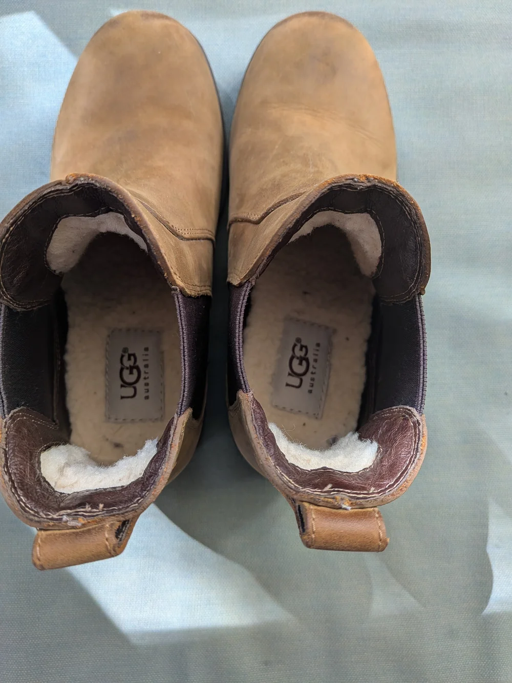 Girl's Brown Ugg Chelsea Ankle Boots - Classic Slip-On Style